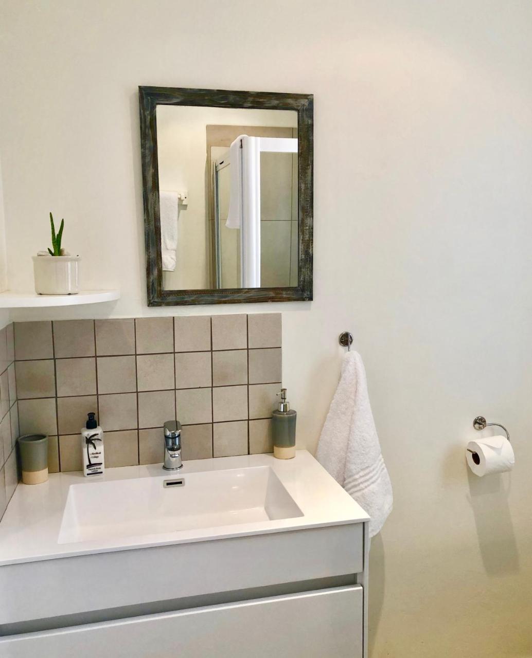 Beachbreak Cottages Umhlanga Rocks Extérieur photo
