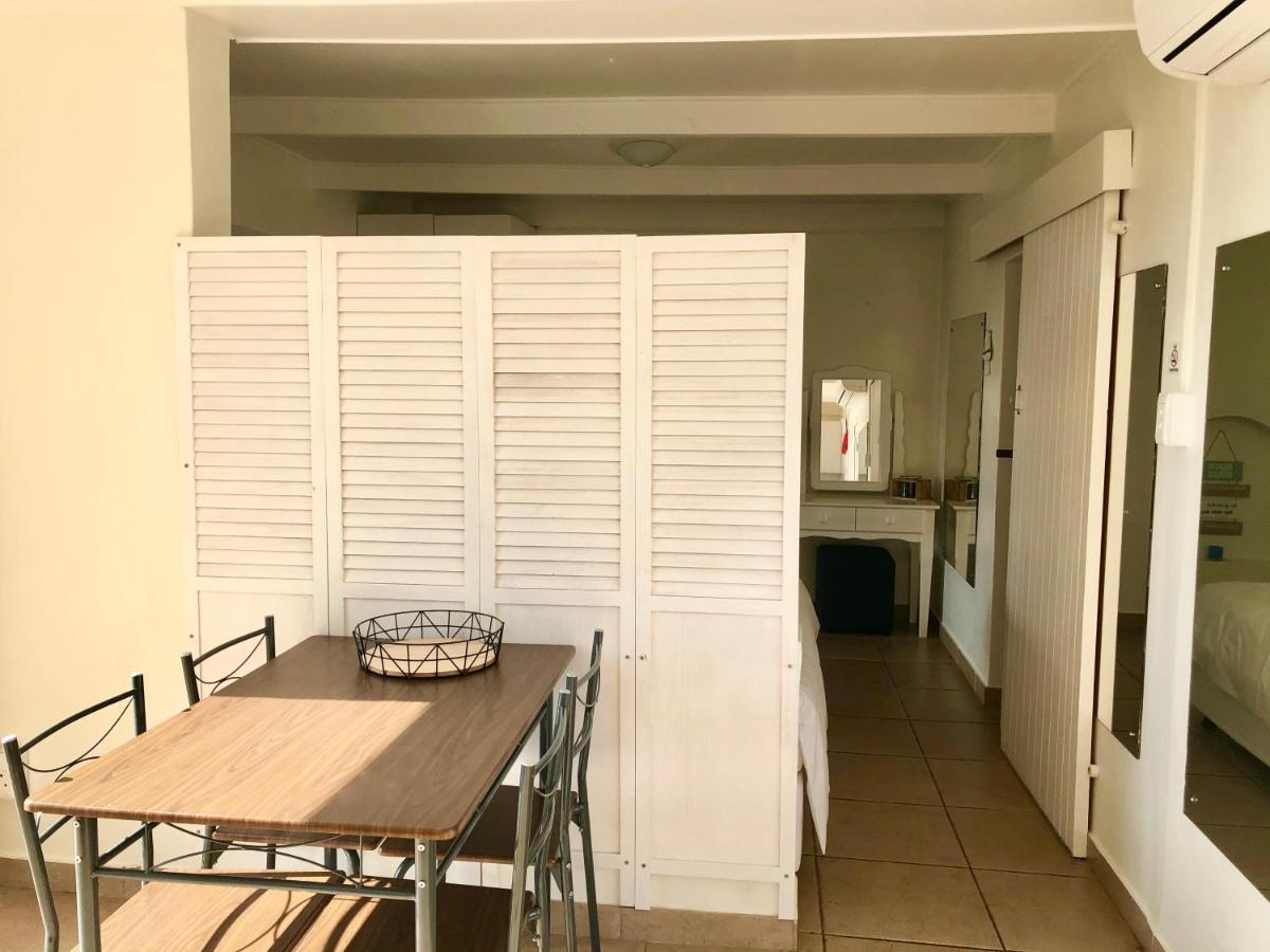Beachbreak Cottages Umhlanga Rocks Extérieur photo
